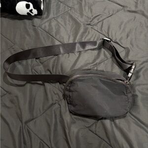 black belt bag